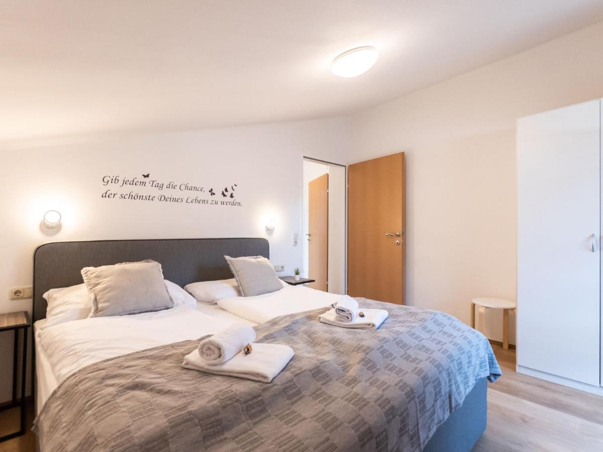 Apartment Alpenchalets - ZSE203 Zell am See Buitenkant foto
